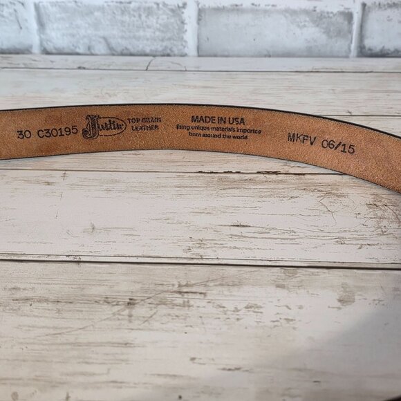 Justin Tooled Leather Belt Western Cowboy Scrolls sz 30 Made in USA - Picture 4 of 5